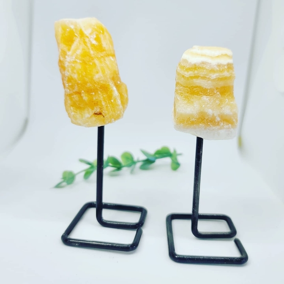 Rough Citrine Crystals on a stand - Picture 2 of 3